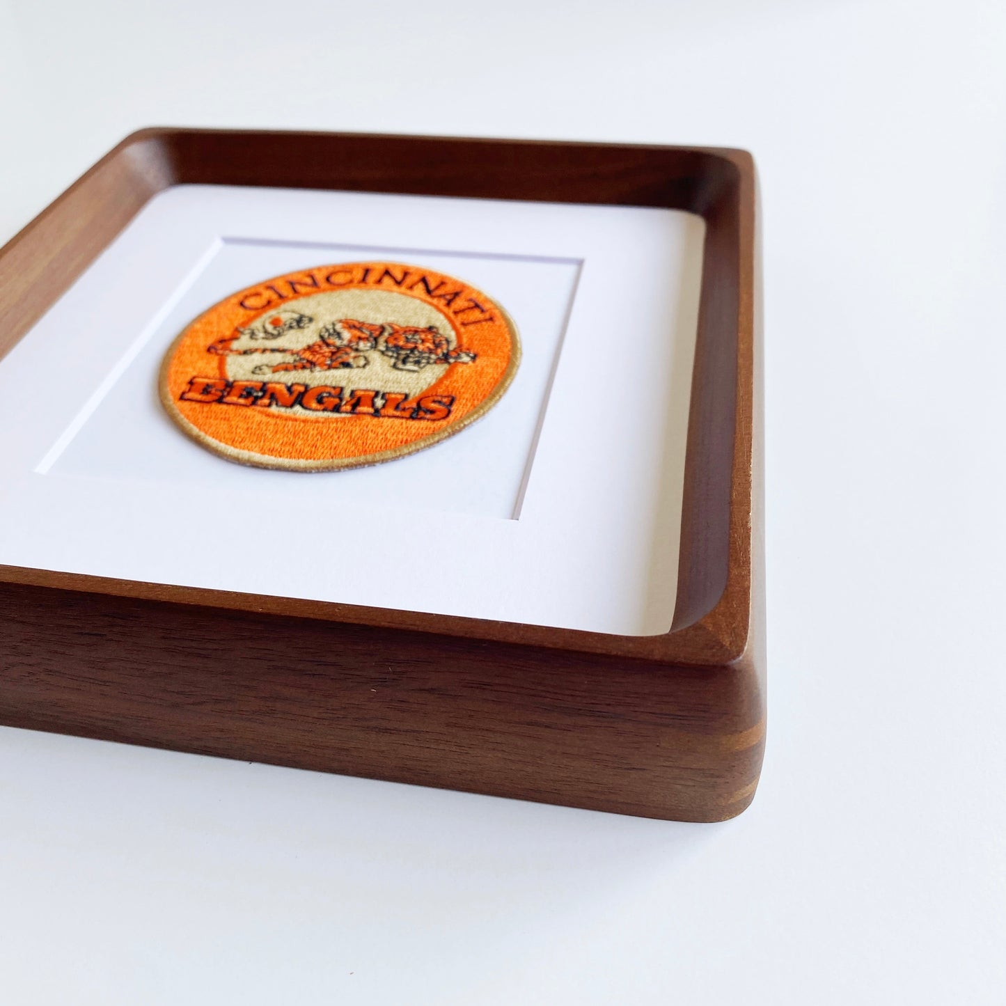 framed cincinnati bengals pouncing bengal vintage patch