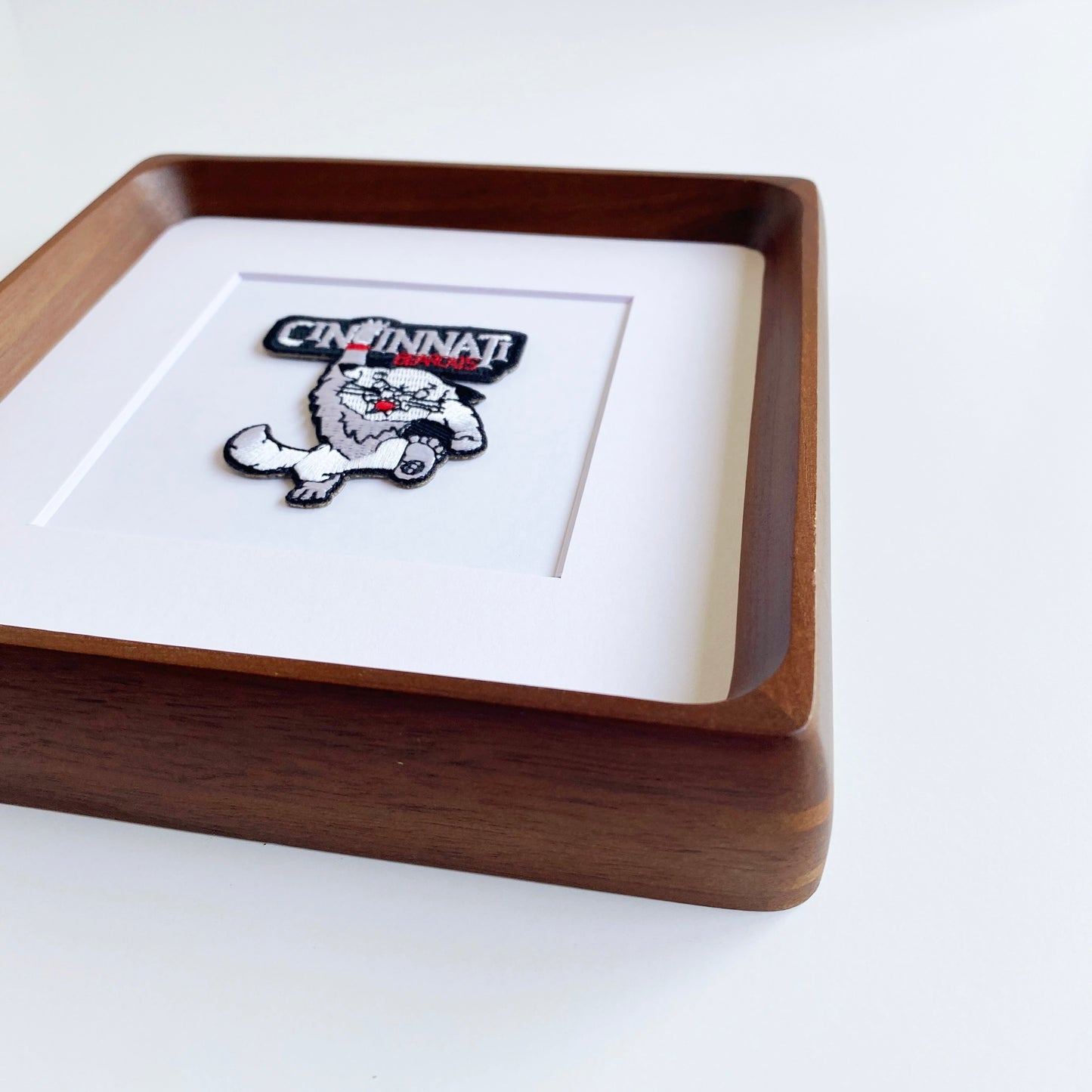 framed university of cincinnati bearcat claw vintage patch