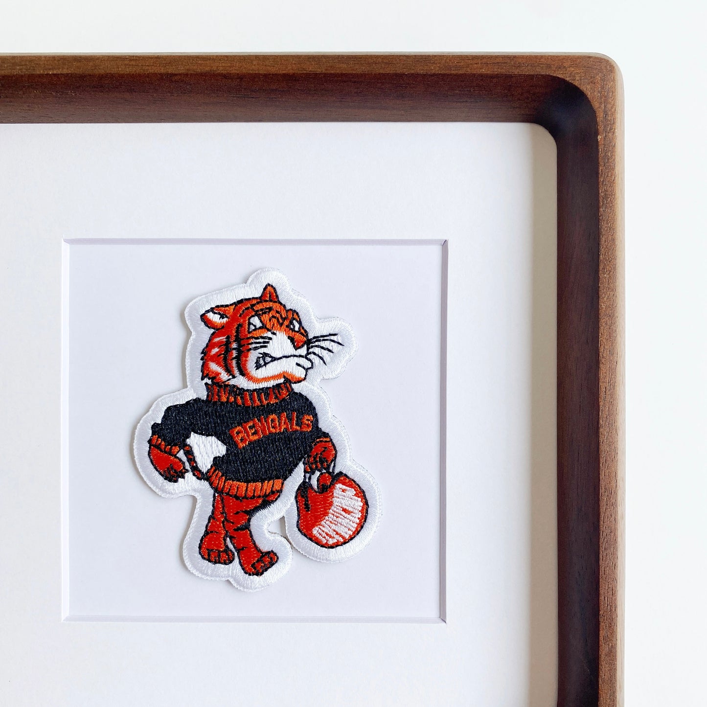 framed cincinnati bengals who dey vintage patch