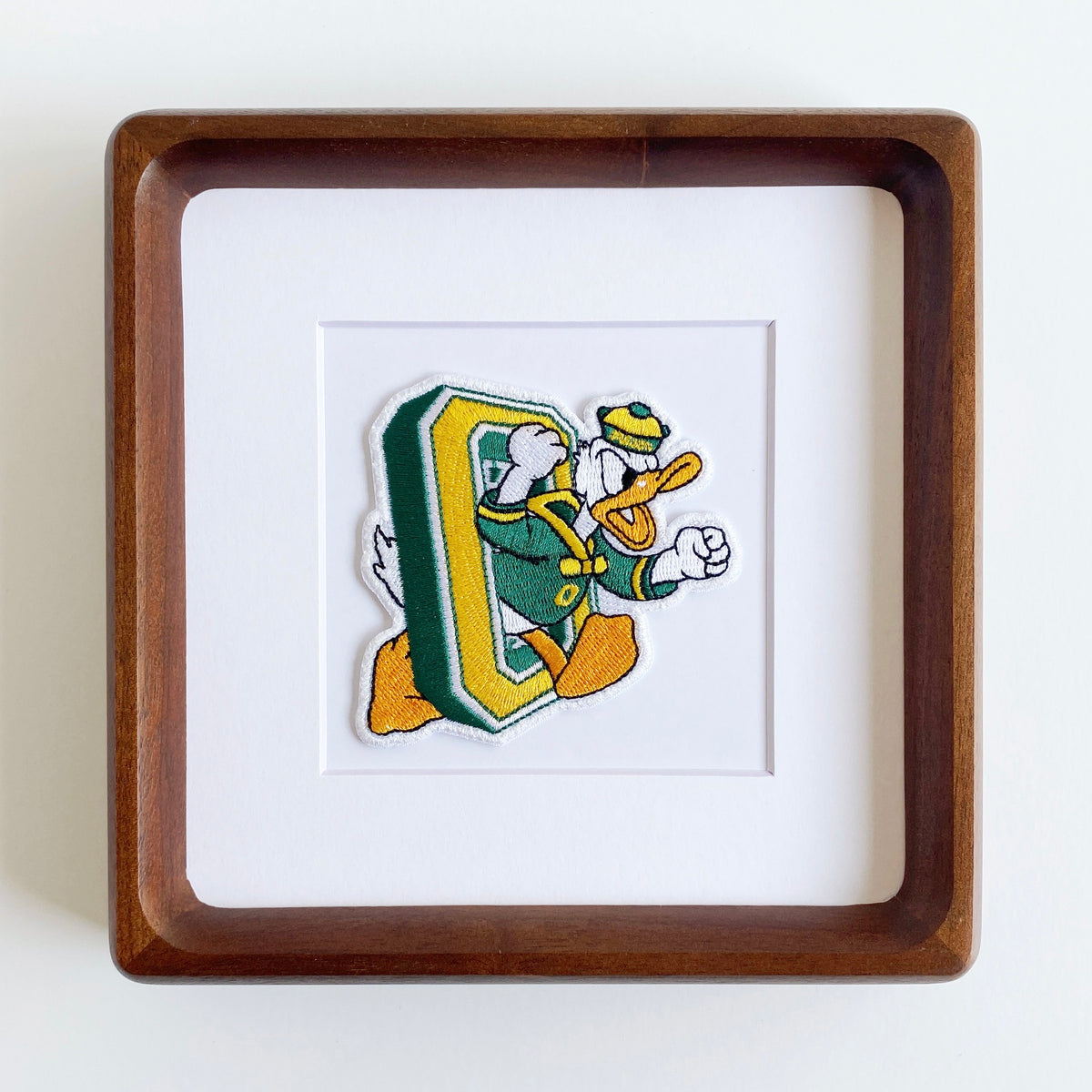 framed university of oregon ducks vintage patch