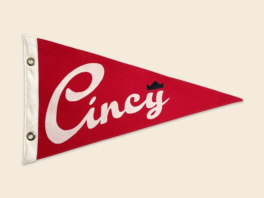 cincinnati red pennant